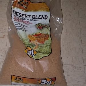 Ground Walnut Shells Desert "Sand"